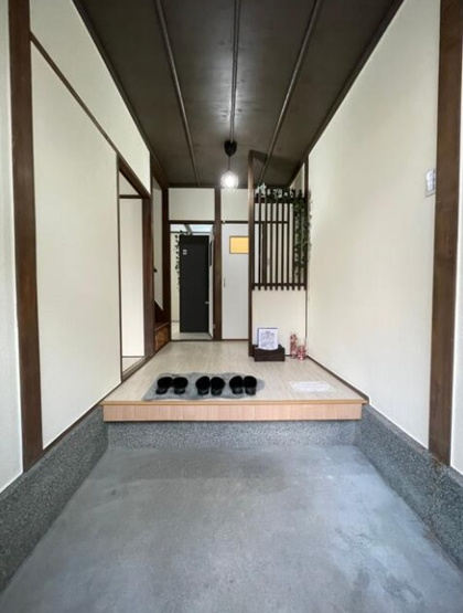 【玄関】 | 上高丸３丁目　中古戸建　収益