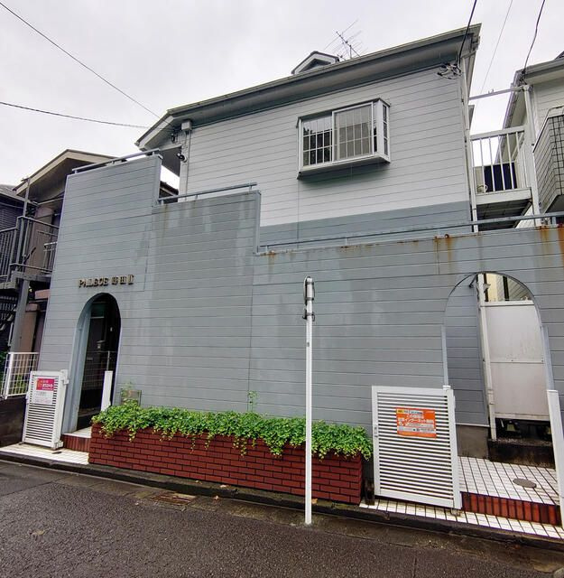 横浜市南区堀ノ内町２丁目のアパートの外観
