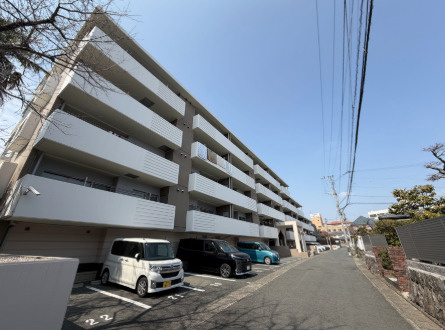 ガーデンヒルズ櫛原【キャッシュバック対象】のエントランス|エントランスです