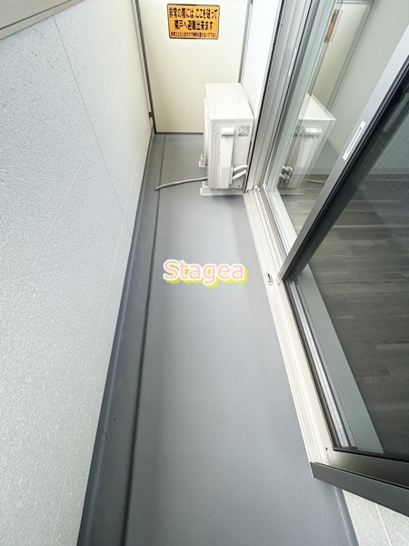ジーメゾン桶川のバルコニー
