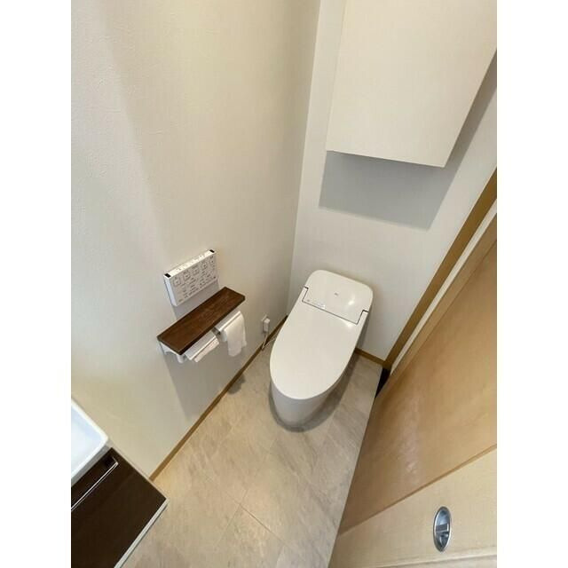 中町１丁目貸家のトイレ|清潔感のあるトイレです