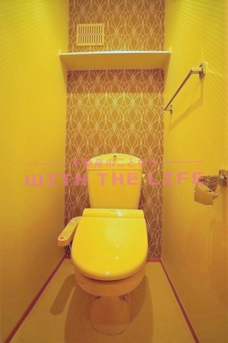 ディアコート合川【キャッシュバック対象物件】のトイレ|ゆったりとした空間のトイレです