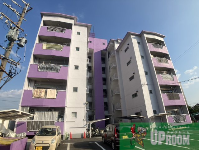 春日井中央マンションの外観