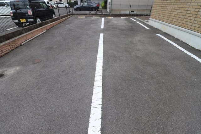 アンジュCの駐車場|駐車場