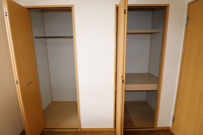 エスポワール渡利 Ａの洋室|2階北側洋室収納