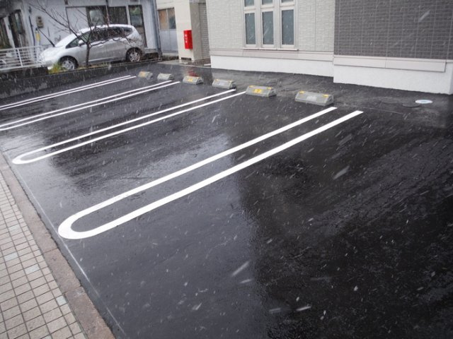 グランディール 三河の駐車場|駐車場