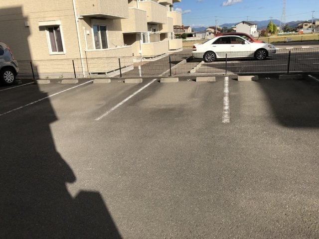 パルムドールの駐車場|駐車場