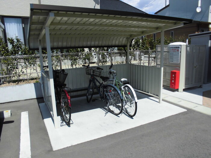 パインメイプルⅢのその他共用部分|駐輪場