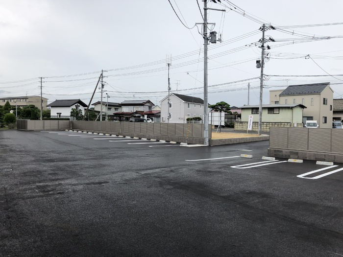 ノーブルの駐車場|駐車場