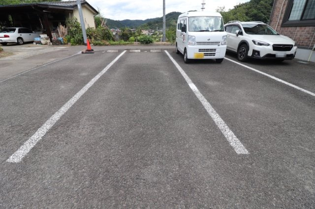 ボヌール アンの駐車場|駐車場
