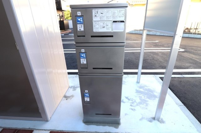 ロイジェントパークス野田町5丁目 B棟|宅配ボックス