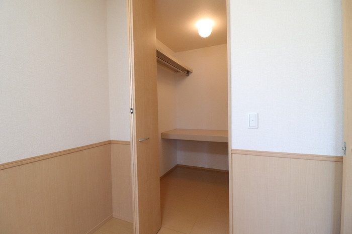 Ｄ－Ｒｏｏｍ並柳の洋室|北側洋室クローゼット