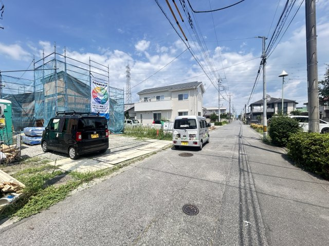 新築　前橋市朝倉町２丁目　Heartful　Town　A号棟の前面道路含む現地写真|現地写真　東側接道幅員約6ｍ
