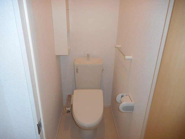 アジュール　国立のトイレ|トイレもきれいです