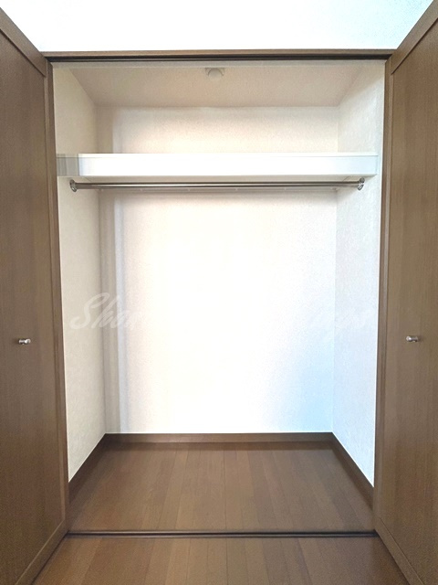 藤沢市鵠沼石上２丁目の賃貸マンションの収納