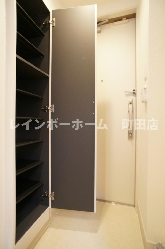 リブリ・epal※初期費用分割あと払いサービス利用可能物件の玄関