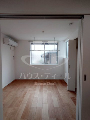【内装】 | ヒルサイド西が丘 | 明るい色調の室内です