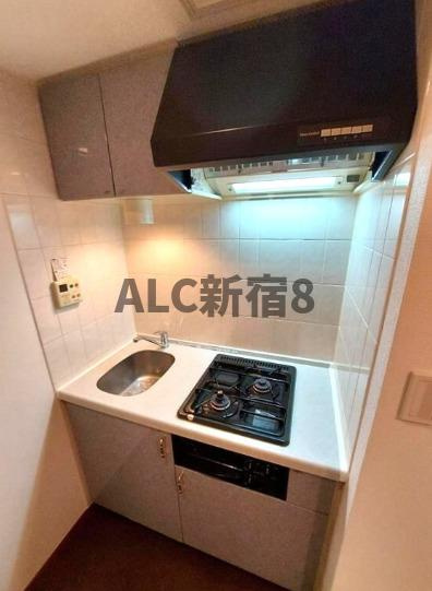トーシンフェニックス中野新橋パインアイルのキッチン