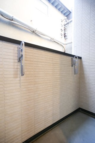【バルコニー】 | 写真は類似です。