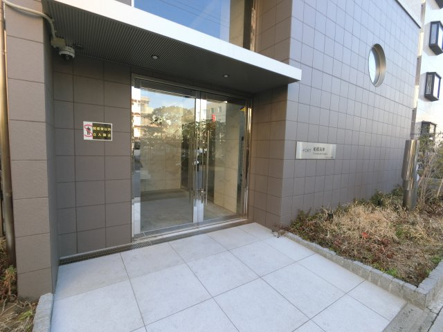 S-FORT船橋海神のエントランス
