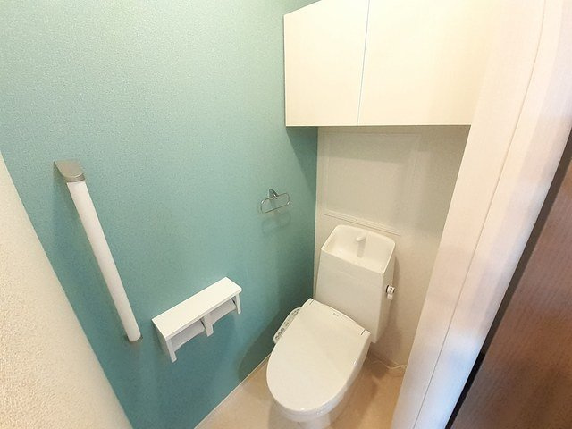 セレーノ東生駒Ｃのトイレ|トイレもきれいです