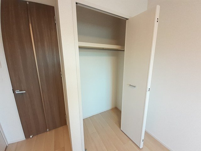 セレーノ東生駒Ｃの収納|こまごまとしたものを収納できそうですね