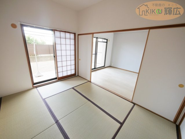 グランプレステージ明石西Ⅱ　1階の寝室