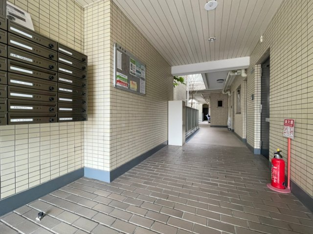 クレドール須磨のエントランス