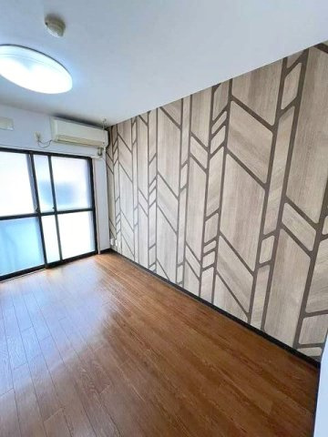 パステル小山