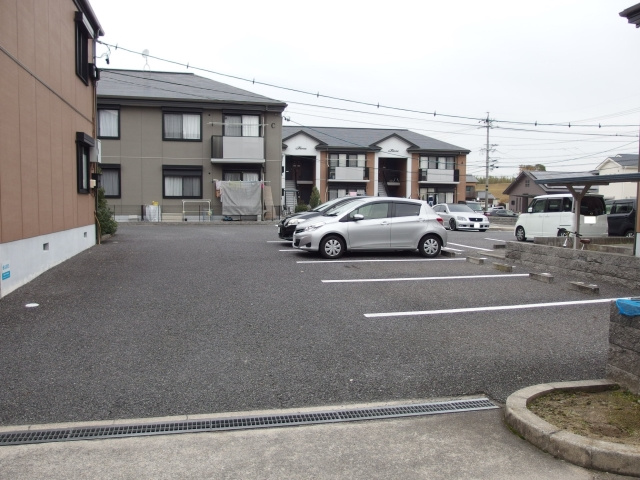 グレース北野　Ｄ棟の駐車場