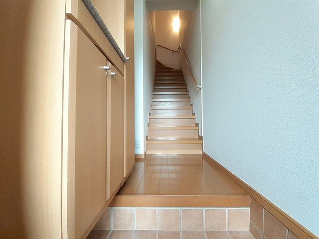 プラッツの玄関