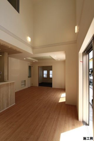 伊勢原市串橋　全３棟　2号棟の内装|同じ工務店様の施工例です。