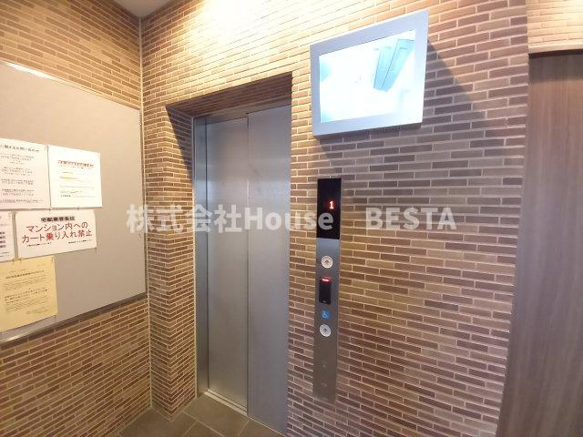 エステムコート神戸元町ヒルズのロビー