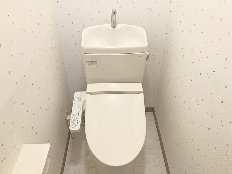山本台3丁目貸家のトイレ