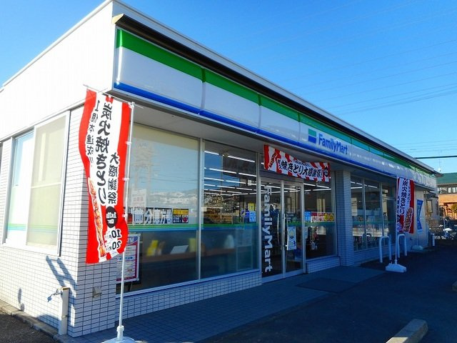 【周辺】 | アルビオン　Ｅ | ファミリーマート上西郷店まで800m