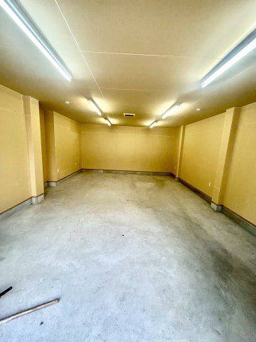 角田2丁目事務所の内装