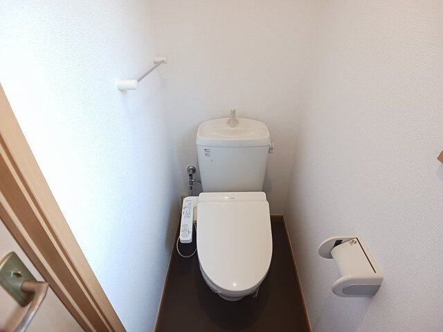 ウエストガーデン　Ｂのトイレ|コンパクトで使いやすいトイレです