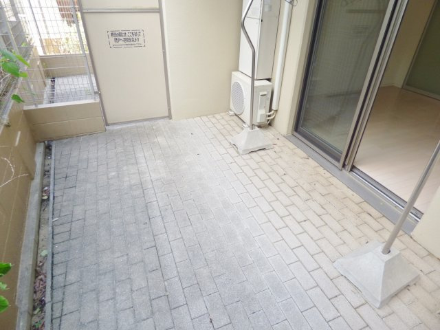 【庭】メゾンドバレー