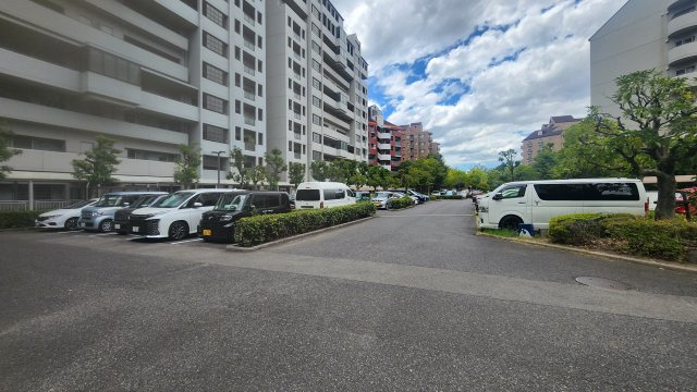 【駐車場】RICウエストコート四番街南棟2号棟
