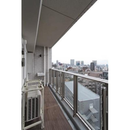 【バルコニー】 | レビスタ白金高輪 | ※写真は同タイプ住戸です。