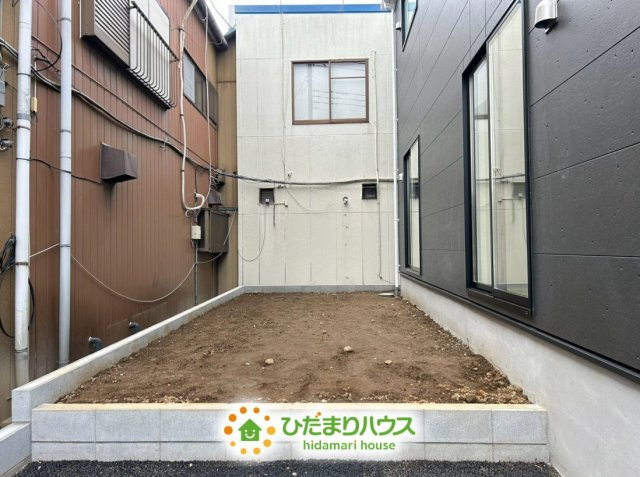 久喜市栗橋東第17　新築一戸建て　クレイドルガーデンの庭|ちょっとしたお庭スペース♪家庭菜園や人工芝を敷くのも◎