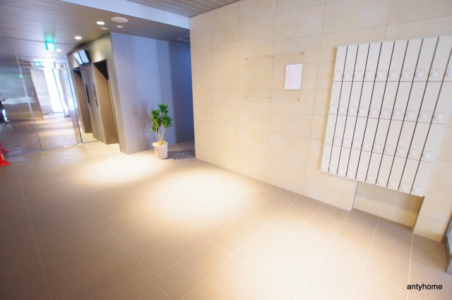 マンションはりげん　仲介手数料無料のロビー