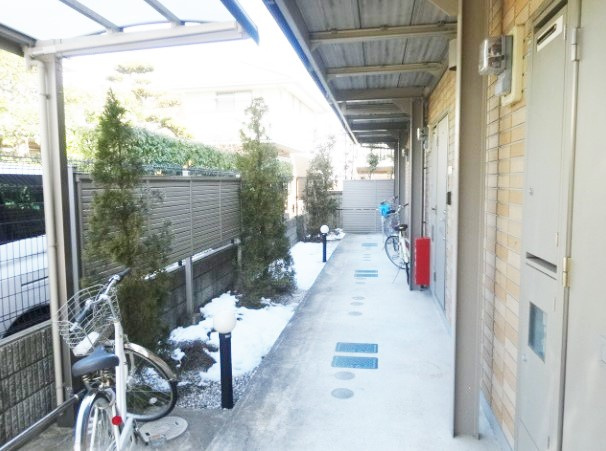ソレアード土屋のエントランス