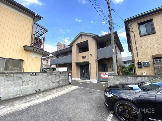 リリ参番館