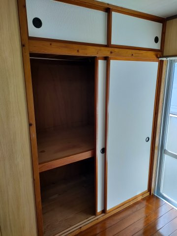 島アパートの収納