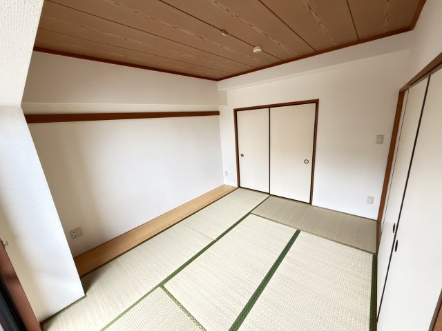 INSURANCE BLDG.XⅠXの和室