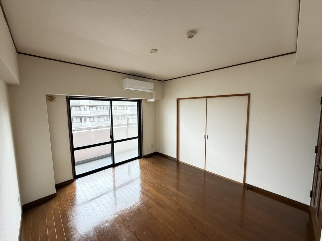 INSURANCE BLDG.XⅠXの居間・リビング