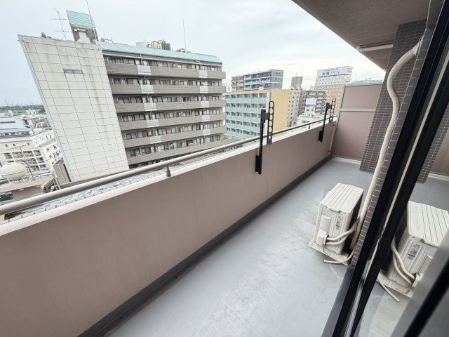 INSURANCE BLDG.XⅠXのバルコニー
