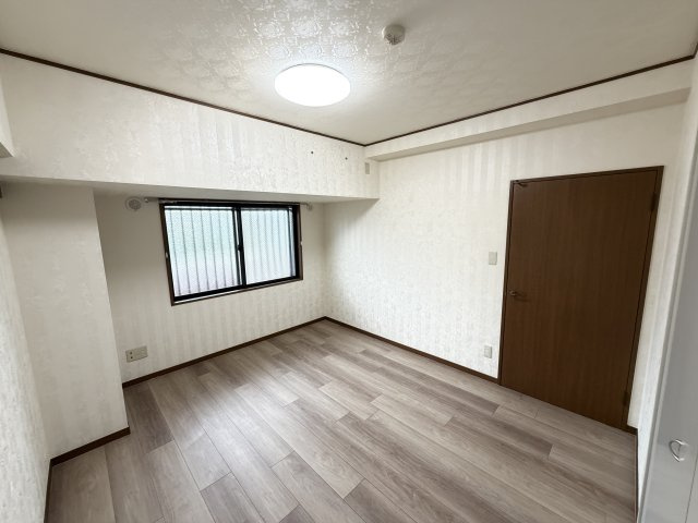 INSURANCE BLDG.XⅠXの子供部屋