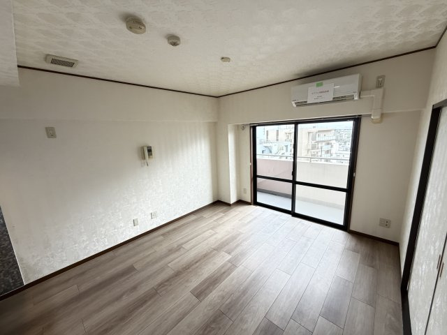 INSURANCE BLDG.XⅠXの居間・リビング